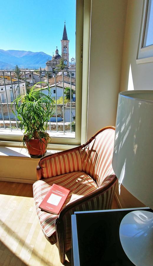 La finestra Sulmò Apartamento Sulmona Exterior foto