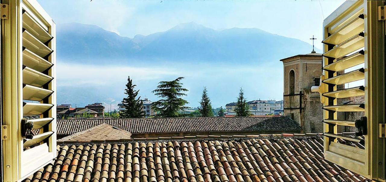 La finestra Sulmò Apartamento Sulmona Exterior foto